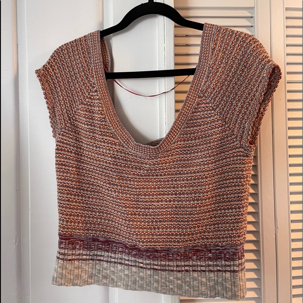 Short sleeves cropped Free People sweater